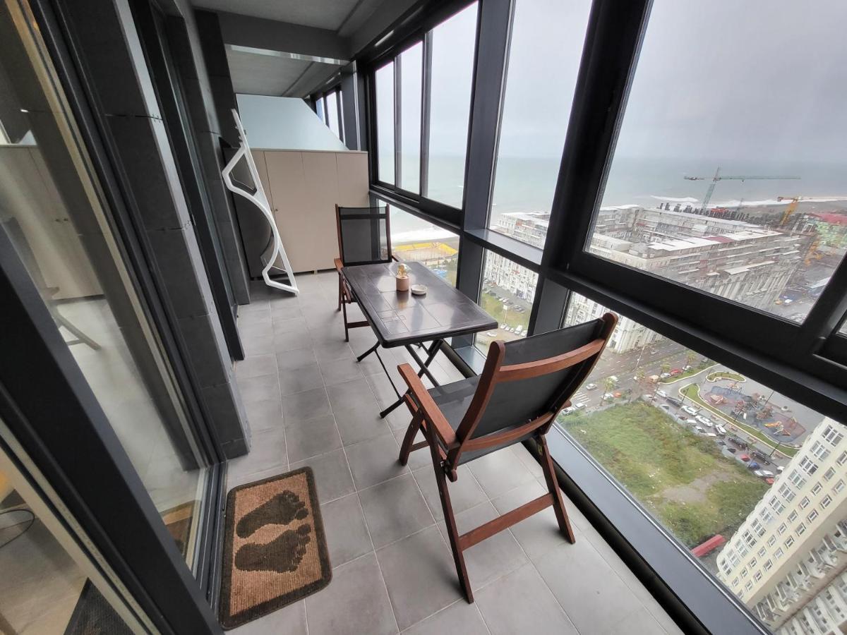 Holiday Apartments Batumi Exterior foto